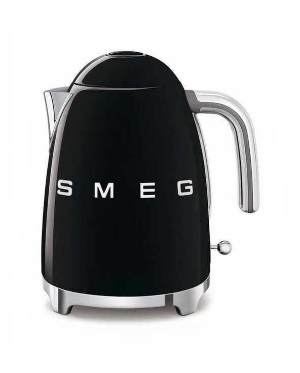 Black electric kettle with SMEG logo on a white background