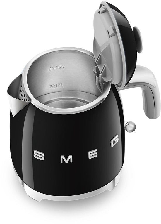 SMEG Mini Waterkoker KLF05BLEU - Zwart
