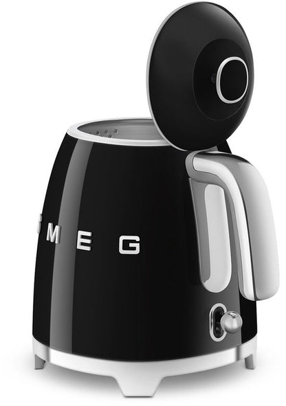 SMEG Mini Waterkoker KLF05BLEU - Zwart